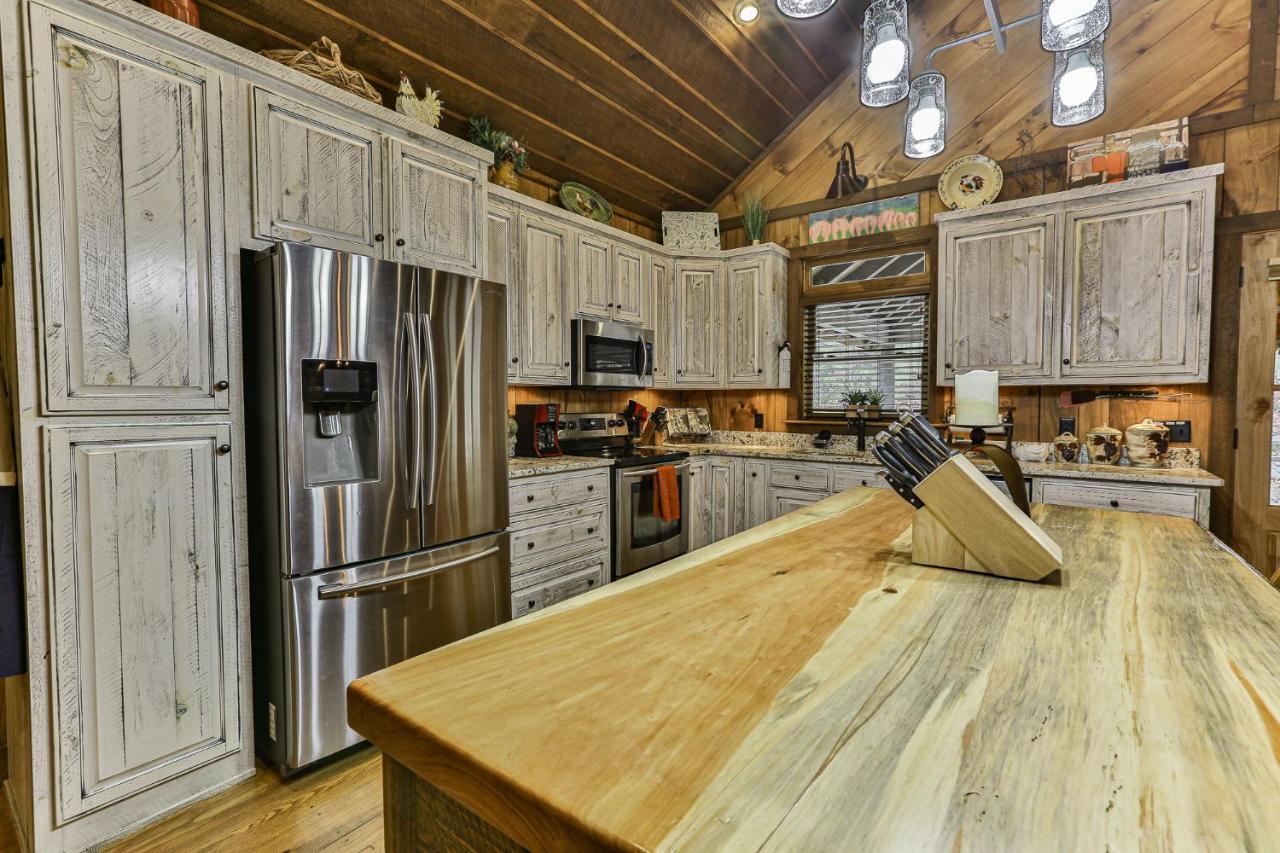 Mineral Bluff Eagles Crest - Long Range Layered Mountain Views In Peaceful Neighborhood! 빌라 외부 사진