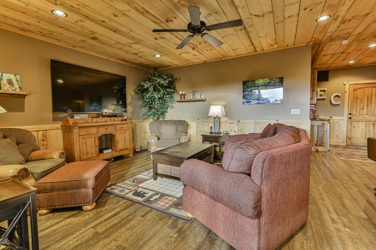 Mineral Bluff Eagles Crest - Long Range Layered Mountain Views In Peaceful Neighborhood! 빌라 외부 사진